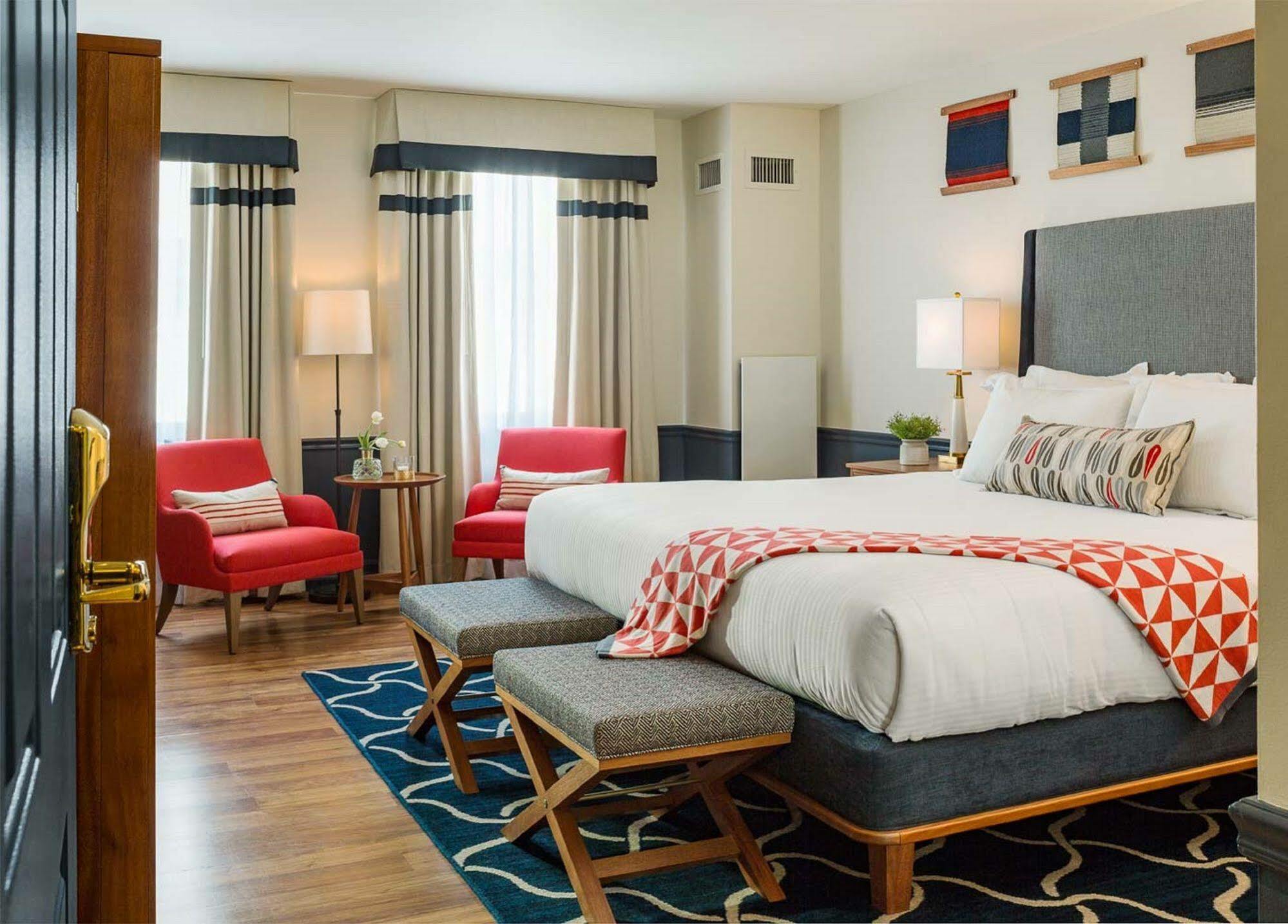 Portland Harbor Hotel Экстерьер фото