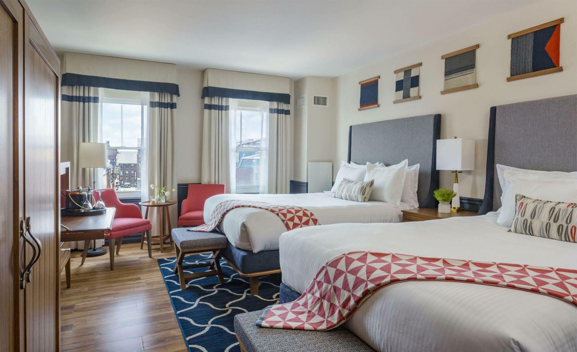 Portland Harbor Hotel Экстерьер фото